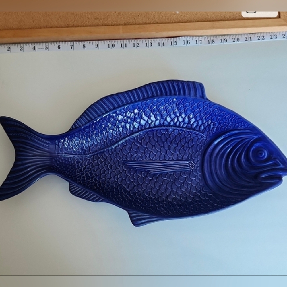 Large 21” Cobalt Blue Fish Platter | Vintage European Ceramic Serving Dish - Picture 5 of 5
